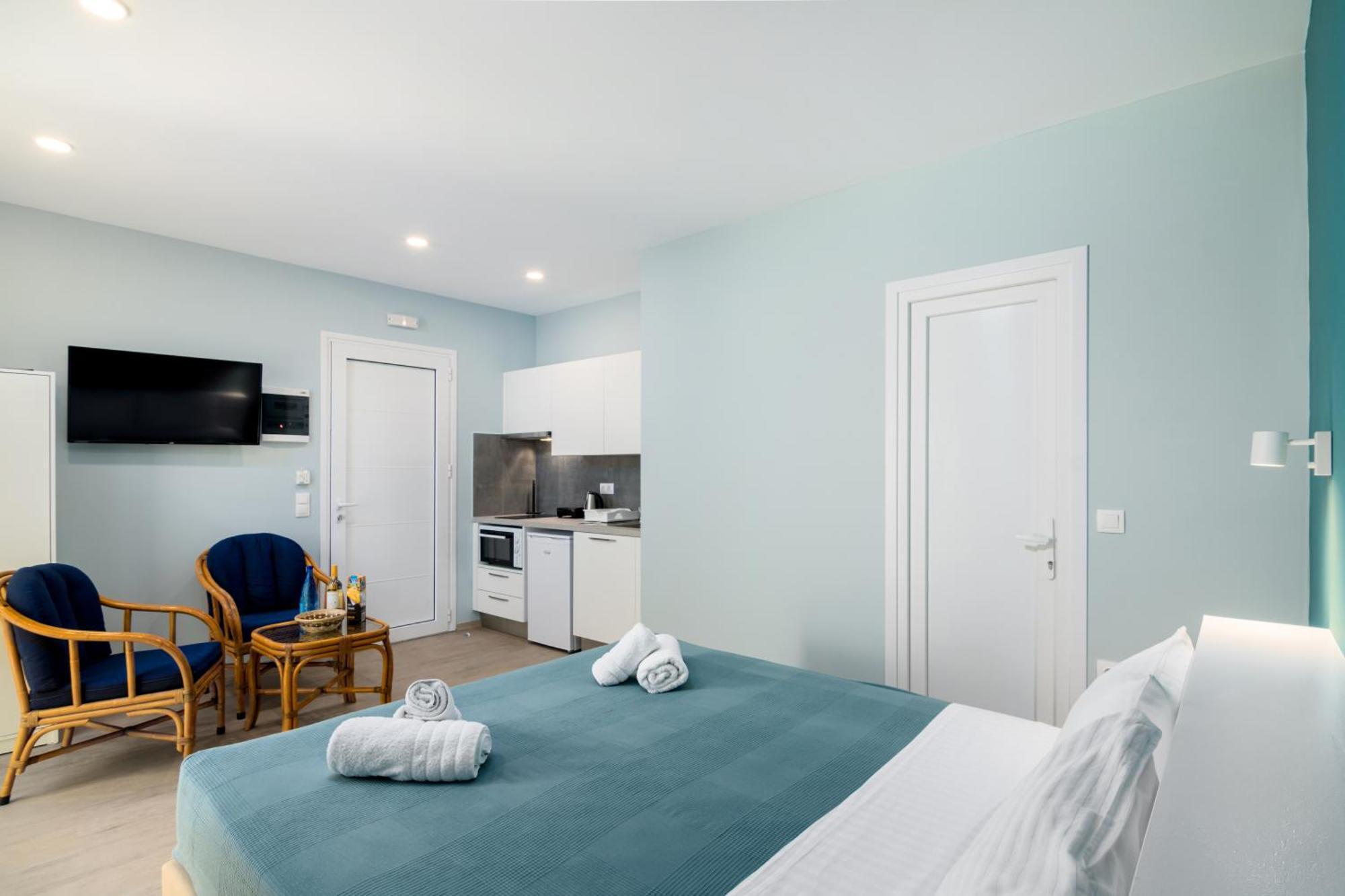 Helion Apartment